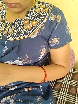 samitasharma online show from November 18, 2025, 4:50 am