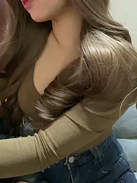 Jan jang20 online show from January 18, 2025, 2:33 pm