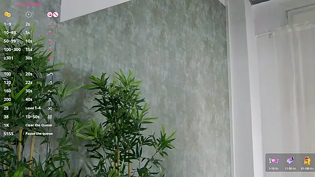 CelineMeyerr online show from January 31, 2025, 9:37 am