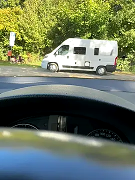 Snapshot of rundum40 chatting on September 24, 2025, 1:03 pm rundum40 online show from September 24, 2025, 1:03 pm