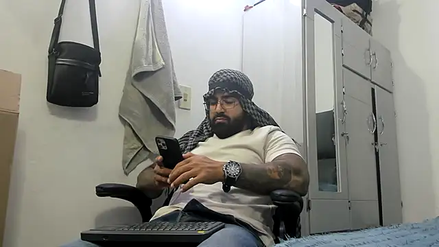 Lyon vach online show from January 23, 2025, 10:33 pm