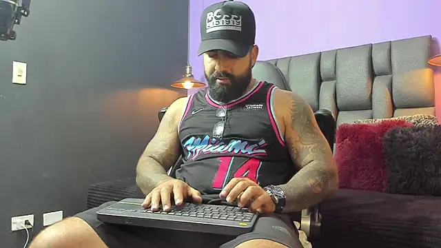 Lyon vach online show from September 22, 2025, 9:50 pm