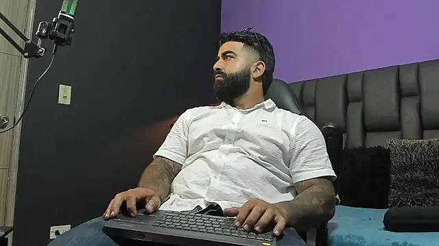 Lyon vach online show from March 9, 2026, 11:42 pm