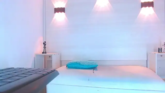 Snapshot of Molly_Spears chatting on February 27, 2025, 11:41 am Molly Spears online show from February 27, 2025, 11:41 am