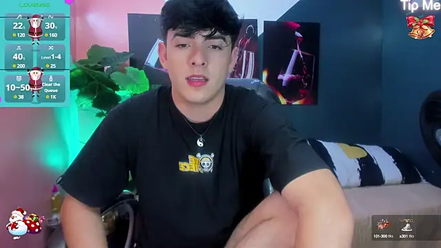 nolan twink1 online show from December 11, 2024, 4:18 am