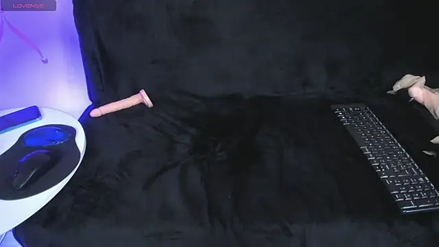 Snapshot of ladylians chatting on January 9, 2025, 10:31 pm ladylians online show from January 9, 2025, 10:31 pm