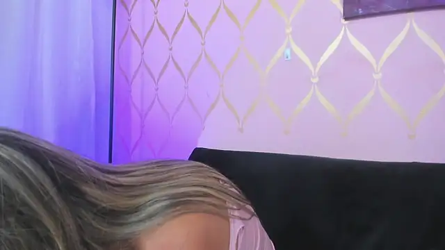 Snapshot of ladylians chatting on February 11, 2025, 1:31 am ladylians online show from February 11, 2025, 1:31 am