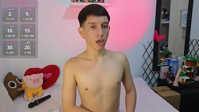 milky  boy  online show from September 21, 2025, 4:47 am