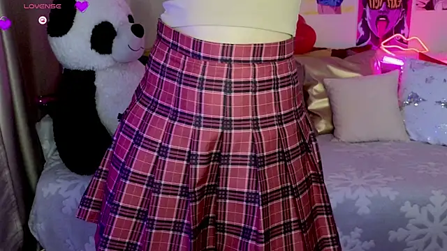 SashaBrooks online show from April 15, 2026, 2:02 pm