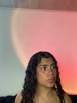 NINA 18 YEARS online show from December 15, 2024, 6:48 pm