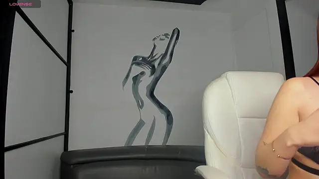 Snapshot of TinaJonnes_ chatting on January 26, 2025, 1:15 pm TinaJonnes  online show from January 26, 2025, 1:15 pm