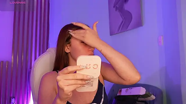 Snapshot of TinaJonnes_ chatting on December 20, 2025, 7:04 am TinaJonnes online show from December 20, 2025, 7:04 am