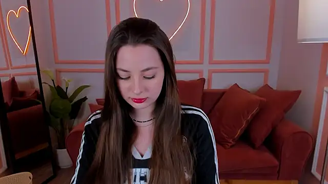 MoonLissa online show from January 14, 2025, 5:56 pm