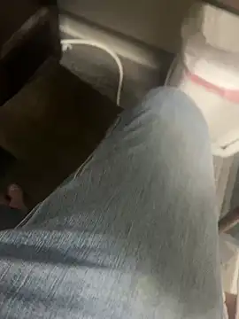 Snapshot of Firedad72FD chatting on January 25, 2025, 1:19 pm Firedad72FD online show from January 25, 2025, 1:19 pm