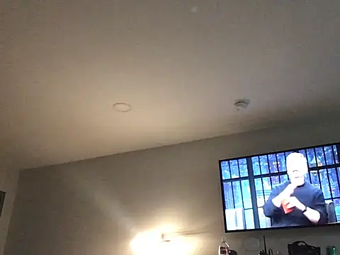 Snapshot of Firedad72FD chatting on February 12, 2025, 9:31 am Firedad72FD online show from February 12, 2025, 9:31 am