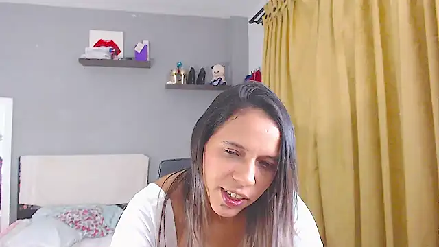 SusanLeroy online show from March 10, 2026, 9:47 am