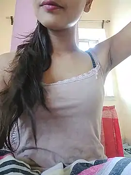 MISSQUEEN48 online show from June 2, 2026, 6:37 am