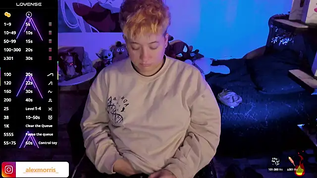 Snapshot of _AlexMorris chatting on October 14, 2025, 5:52 am  AlexMorris online show from October 14, 2025, 5:52 am