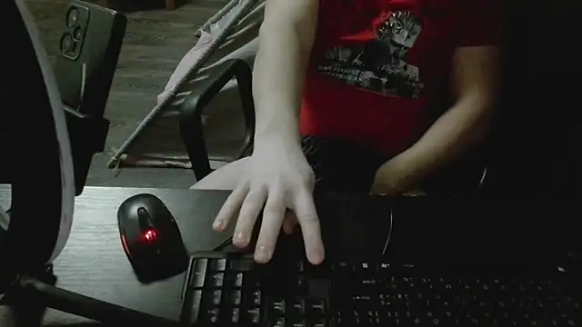 Snapshot of gamblingbum chatting on February 5, 2026, 4:28 am gamblingbum online show from February 5, 2026, 4:28 am