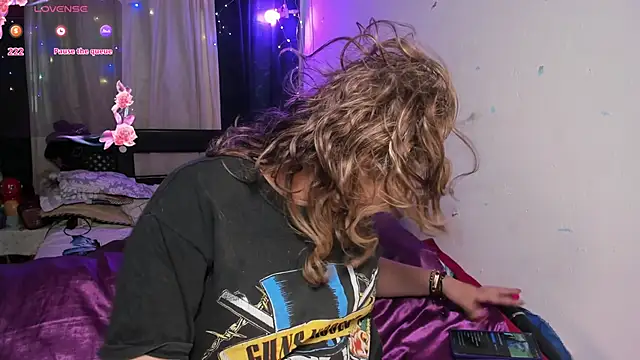 AnnieBigBoobs online show from February 6, 2025, 9:38 pm