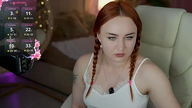 LovelyBell online show from May 18, 2026, 6:08 am
