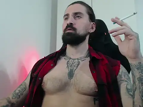 MateoHunk online show from November 26, 2025, 4:52 pm