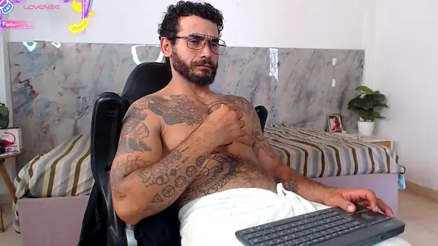 hanz col online show from May 14, 2026, 4:36 pm