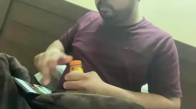 coolboy6566 online show from December 21, 2024, 6:02 pm