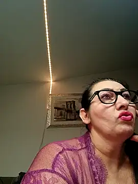 Genoveva73sexy online show from December 20, 2024, 9:28 pm