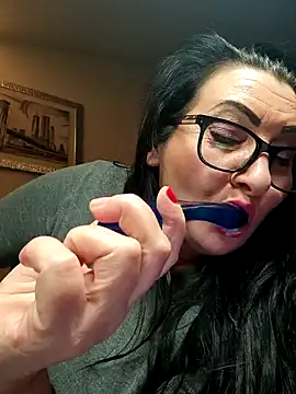 Genoveva73sexy online show from December 22, 2024, 11:41 pm