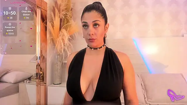 Snapshot of IvannaAnggel chatting on October 16, 2025, 2:07 pm IvannaAnggel online show from October 16, 2025, 2:07 pm