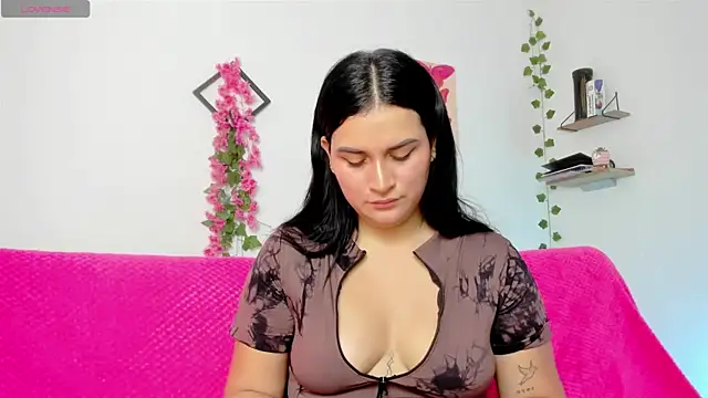 Emic  online show from January 26, 2025, 3:14 pm