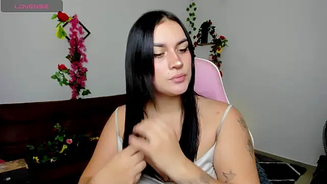 Emic  online show from February 16, 2025, 3:05 pm