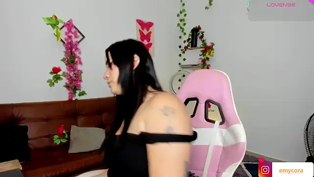 Emic  online show from February 17, 2025, 7:42 pm