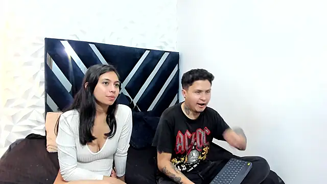 Lia Jefferson online show from December 7, 2024, 12:35 pm