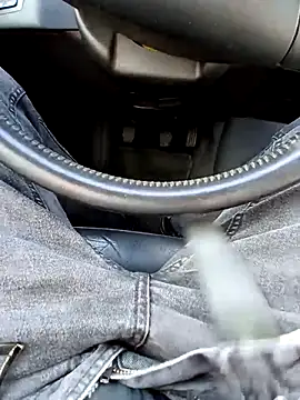 X46x online show from September 17, 2025, 1:02 pm