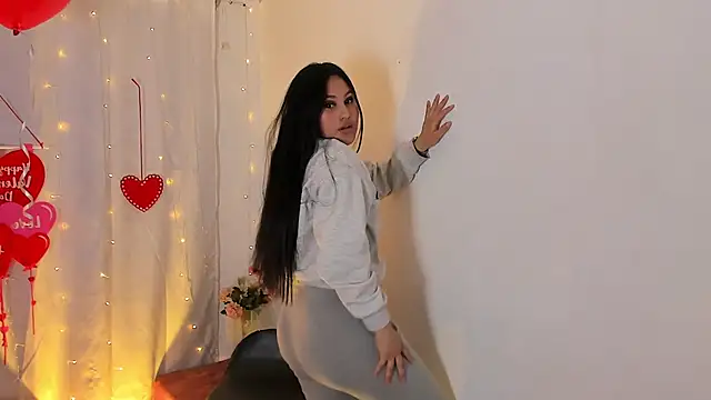 Little Ivy online show from February 17, 2025, 6:59 pm