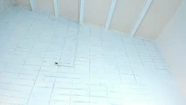 Isis Osman online show from January 11, 2025, 11:56 pm