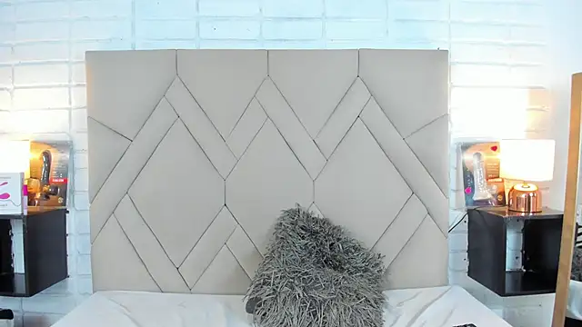 Isis Osman online show from January 13, 2025, 7:10 pm