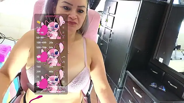 scarletteowens online show from May 20, 2026, 2:34 pm
