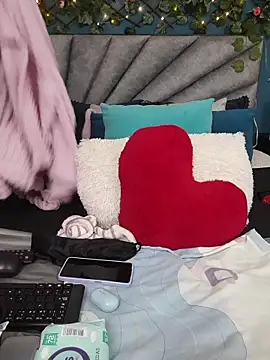 Grey Lorenz11 online show from March 15, 2026, 12:11 pm