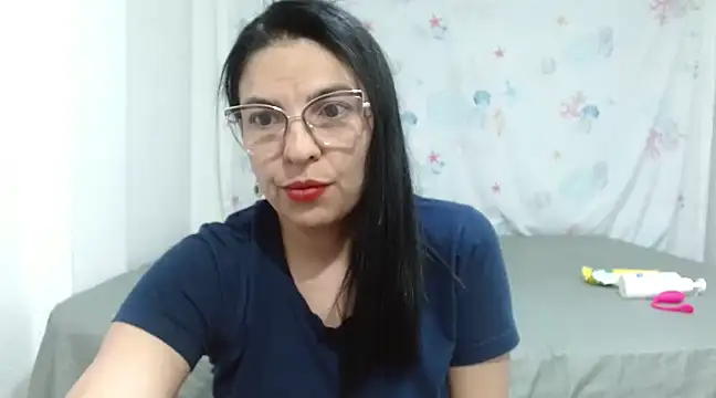 anybellucci43 online show from March 18, 2025, 5:20 am