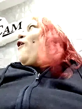 Bruja  Scarlata online show from December 18, 2025, 10:21 am