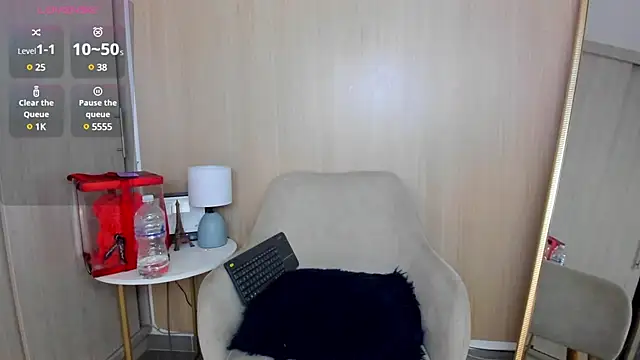 Sofisaenz  online show from January 15, 2025, 7:59 am