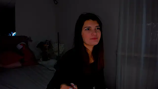 Laura Leee online show from January 17, 2025, 6:15 am