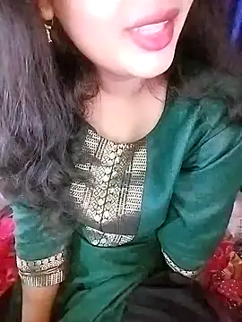 Miss-Siyaa online show from December 2, 2024, 6:10 pm