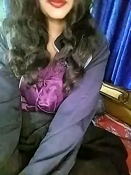 Miss-Siyaa online show from December 13, 2024, 6:49 pm