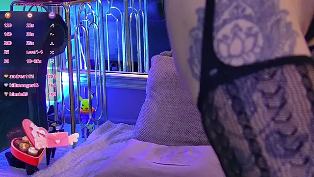 SerenaReese online show from February 27, 2025, 2:42 am