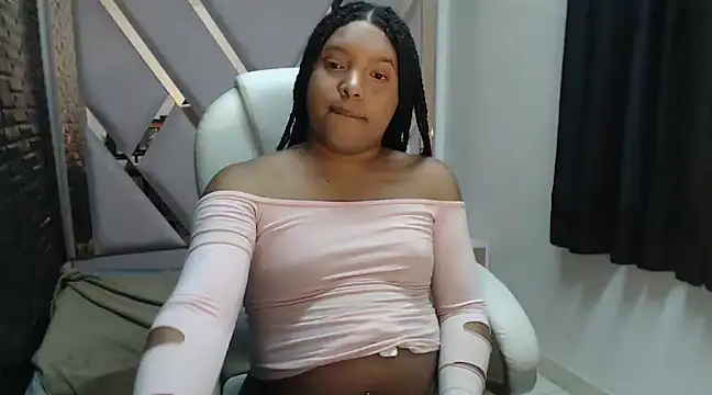 ShanayaKops online show from February 12, 2025, 4:11 pm