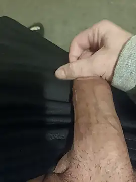 casper0303 online show from February 4, 2025, 10:13 pm